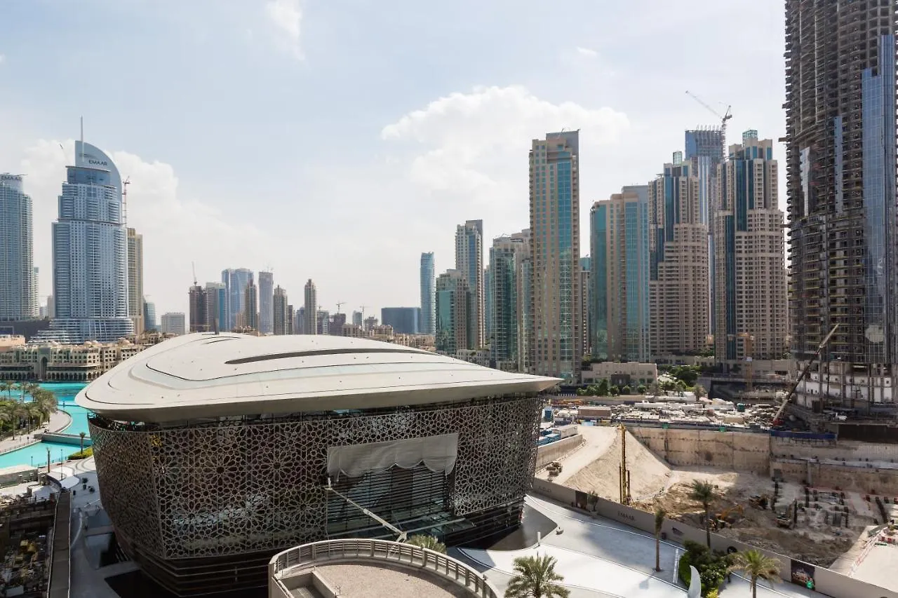 두바이 Higuests - Luxury Apt With Balcony, Steps From Burj Khalifa 아파트