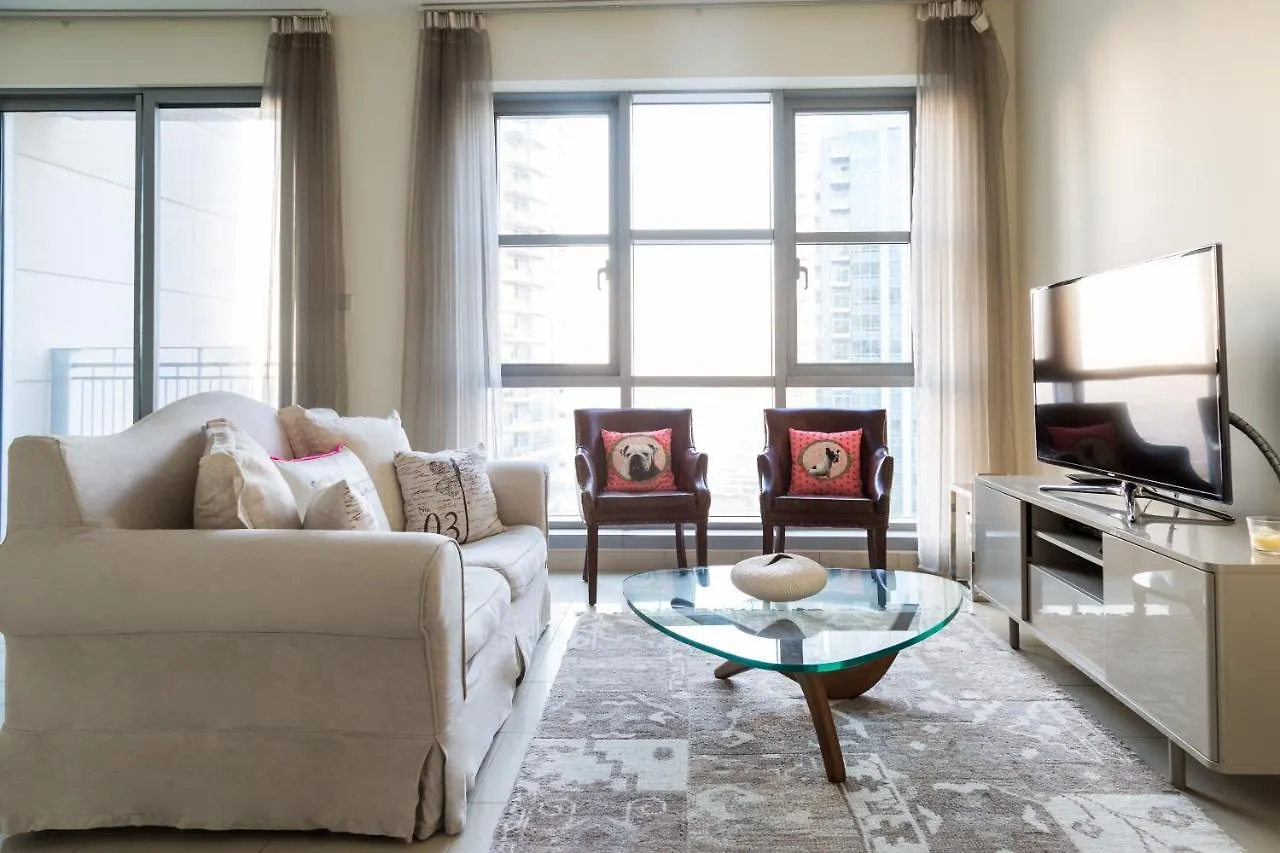 Higuests - Luxury Apt With Balcony, Steps From Burj Khalifa location